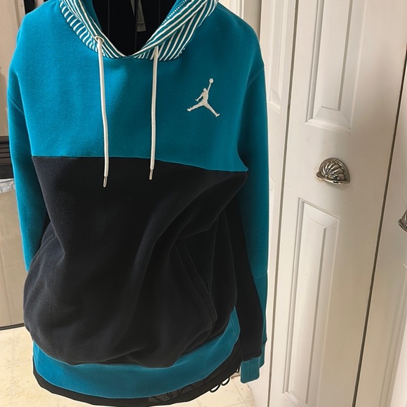 Puma medium unisex pullover hoodie with front pockets blue black color b… - Picture 10 of 13